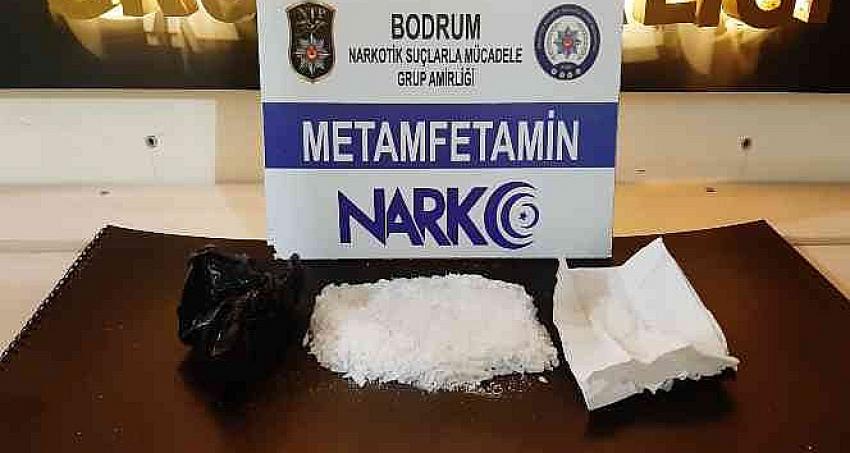 Bodrum'a uyuşturucu ile girerken yakalandılar