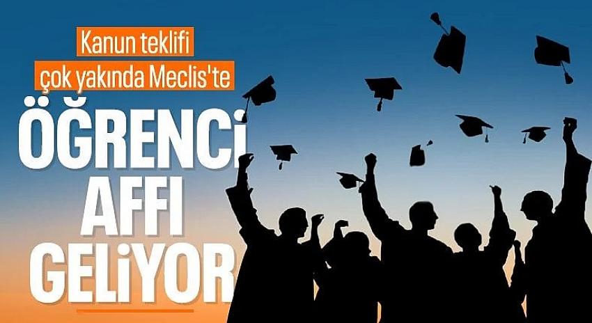 Öğrencilere af yolda